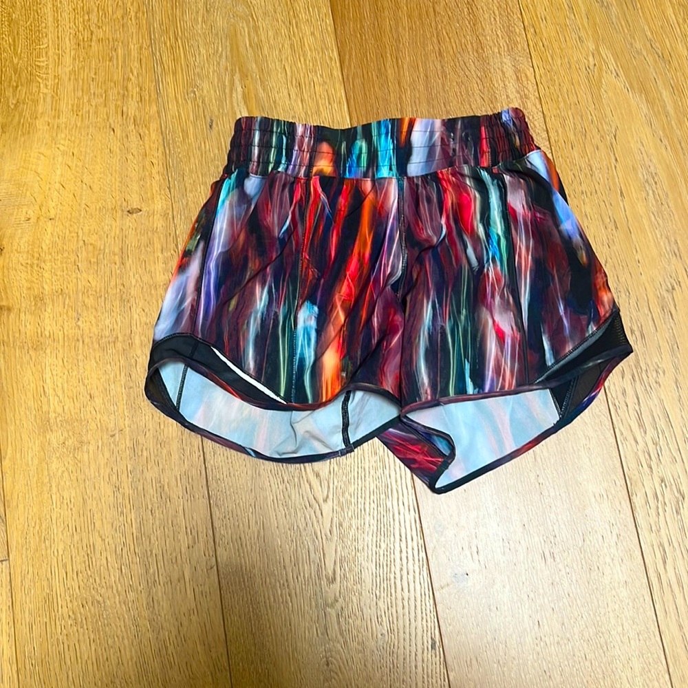 Lululemon Hotty shorts